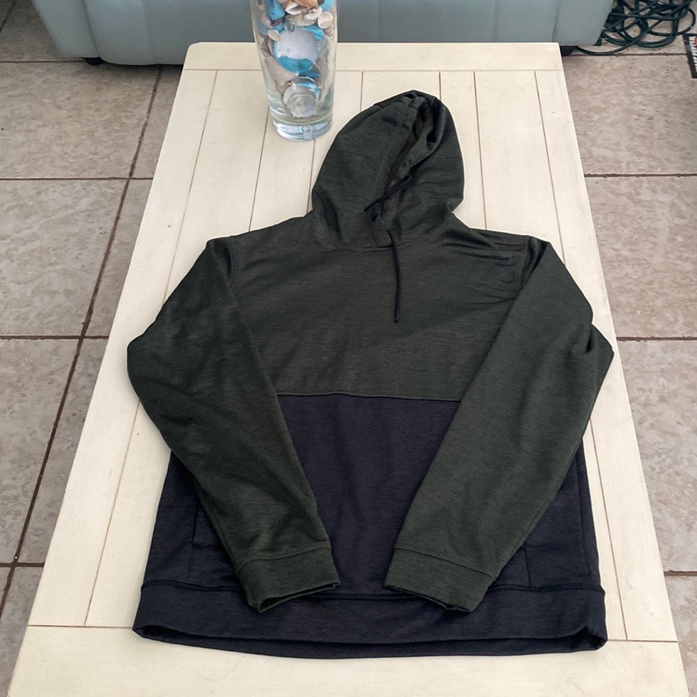 Reebok hoody for men in size M. Olive green & gray.